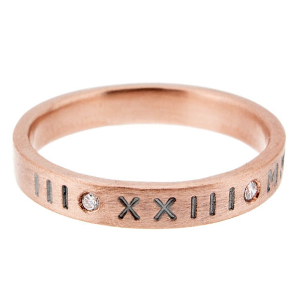 Picture of 14K Gold Roman Numeral Band 